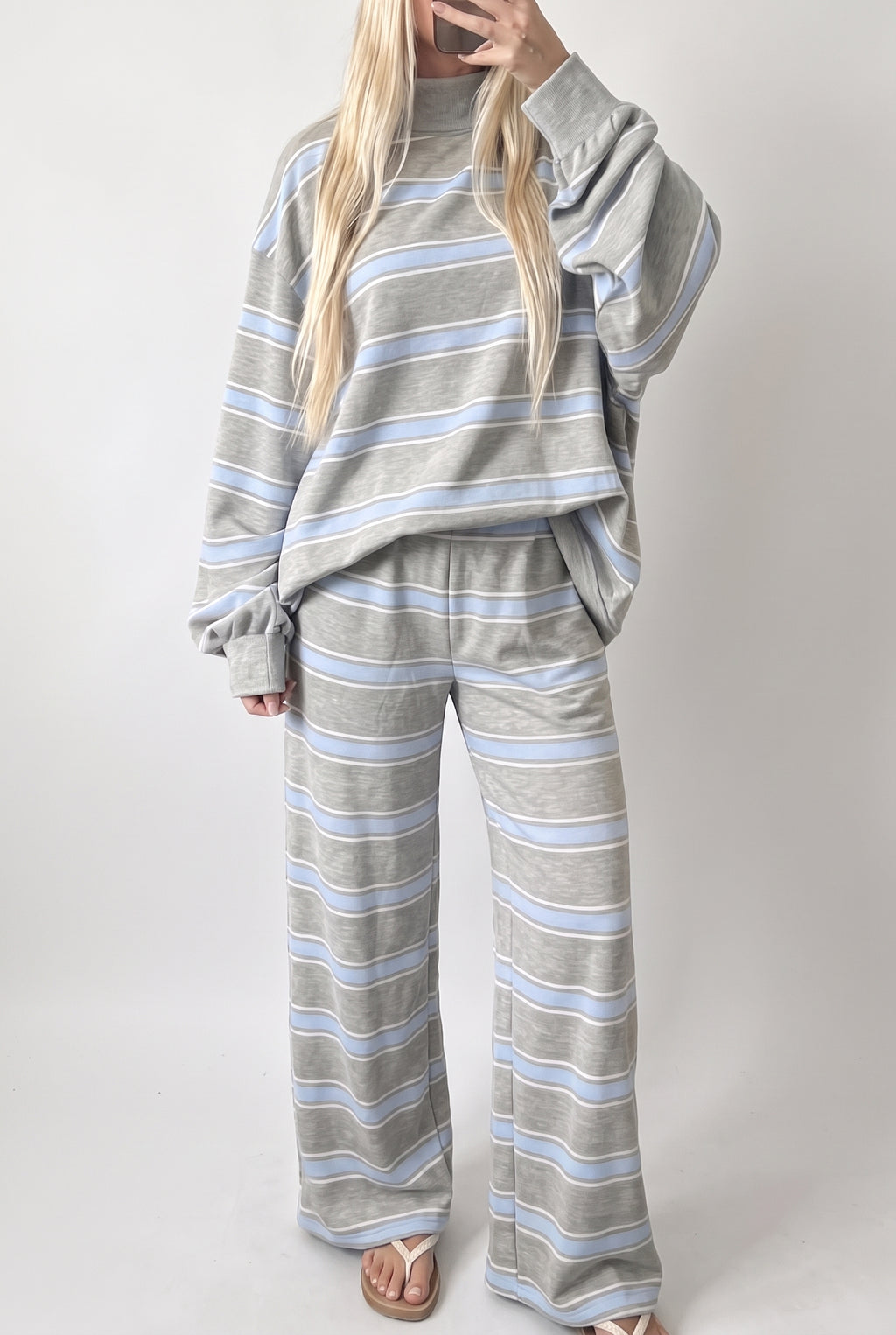 Minori stripe set in grey
