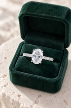 Taormina solitaire ring, in the gift box