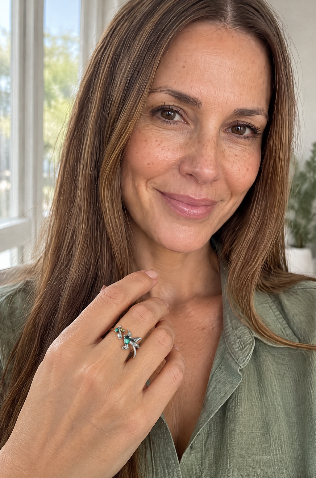 Ventotene hummingbird ring, worn