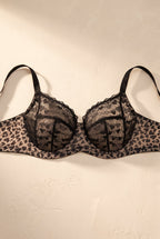 Cuore heart lace bra in black, catalog hero