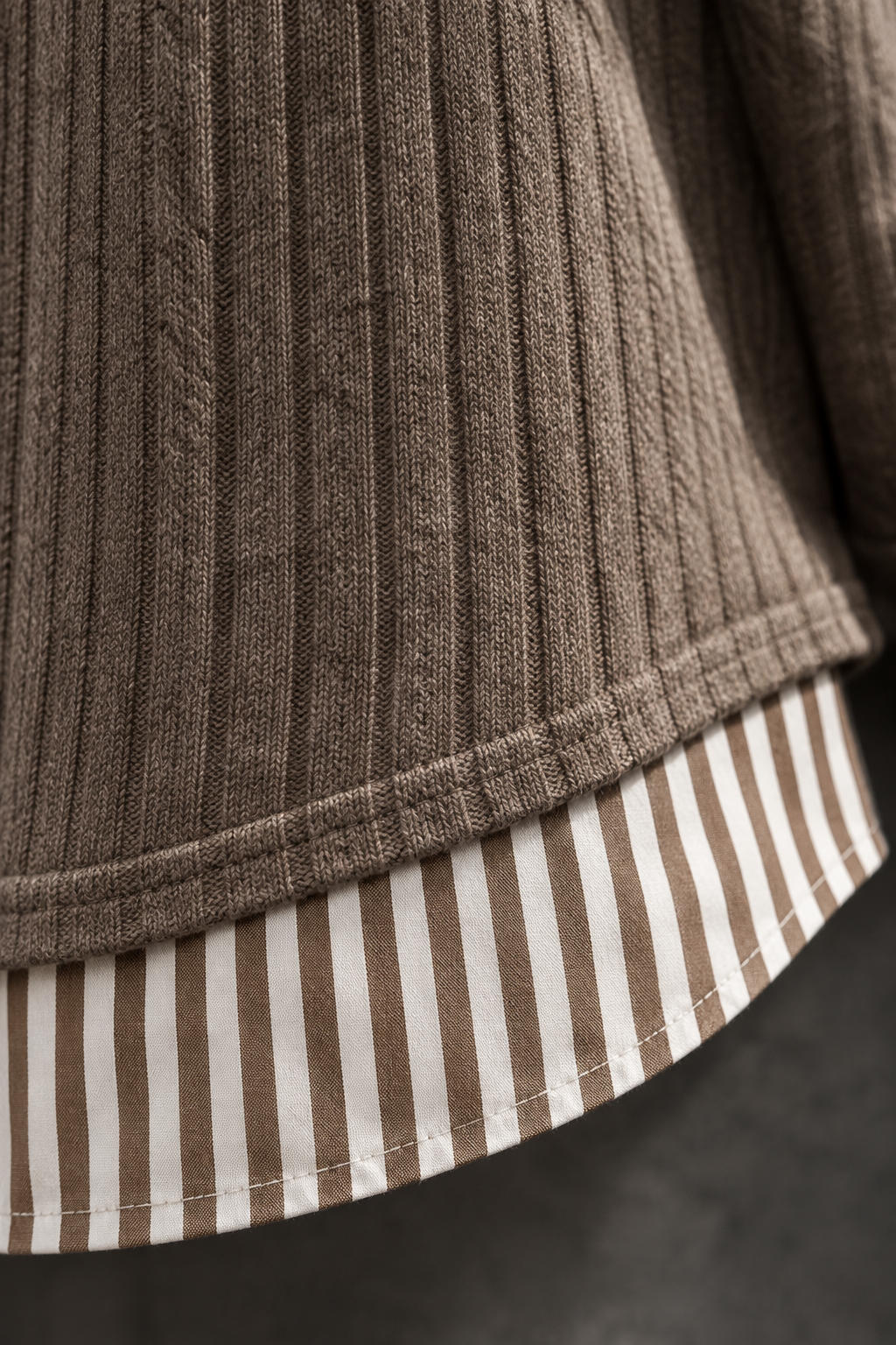 Furore tunic sweater, detail